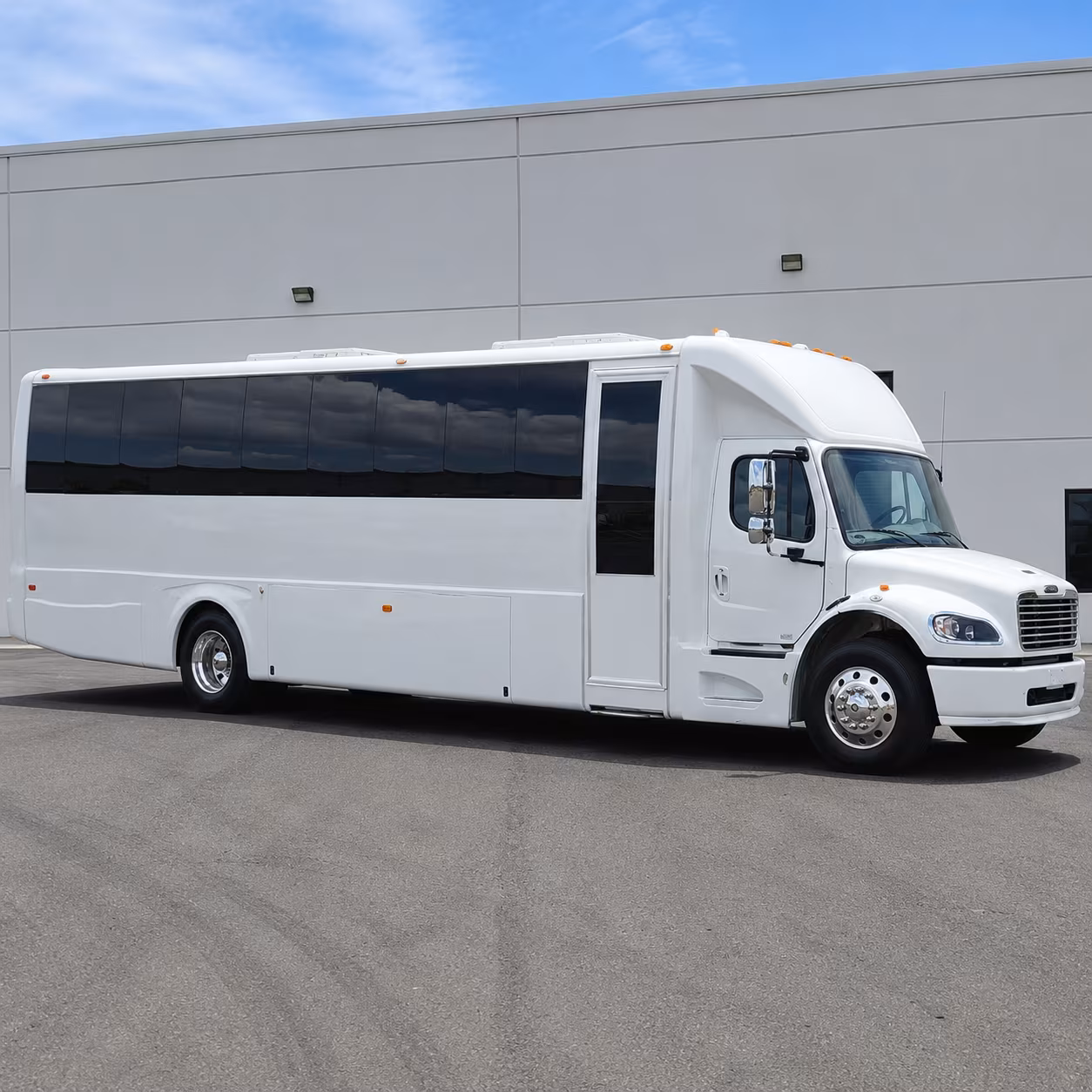 delano party bus rental 2