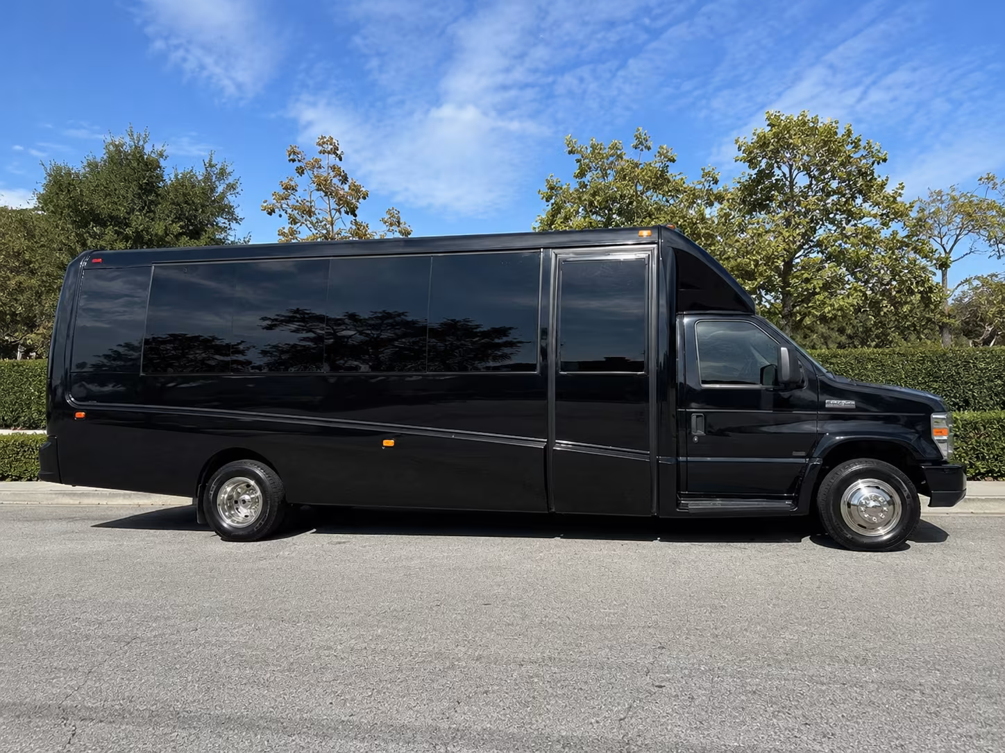 merced bus rentals