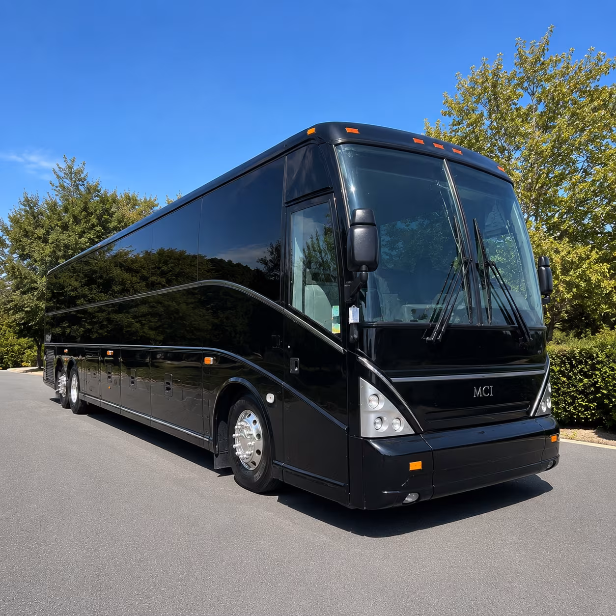 use one form to compare buses for fresno day trips